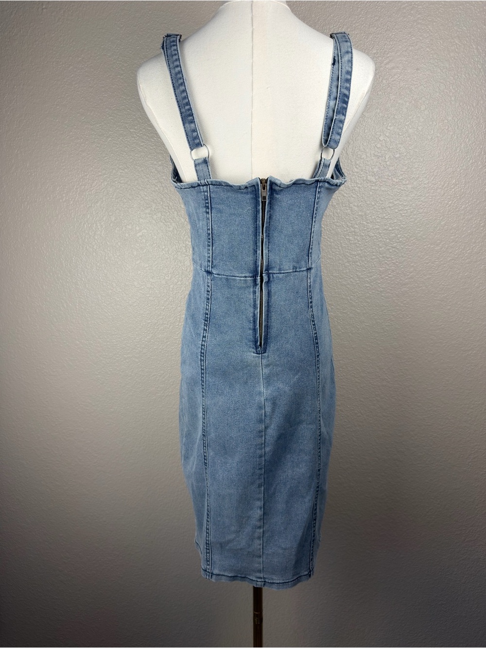 NWOT Blue Denim Midi Dress with Front Zip and Side Slit, Medium - Picture 5 of 7